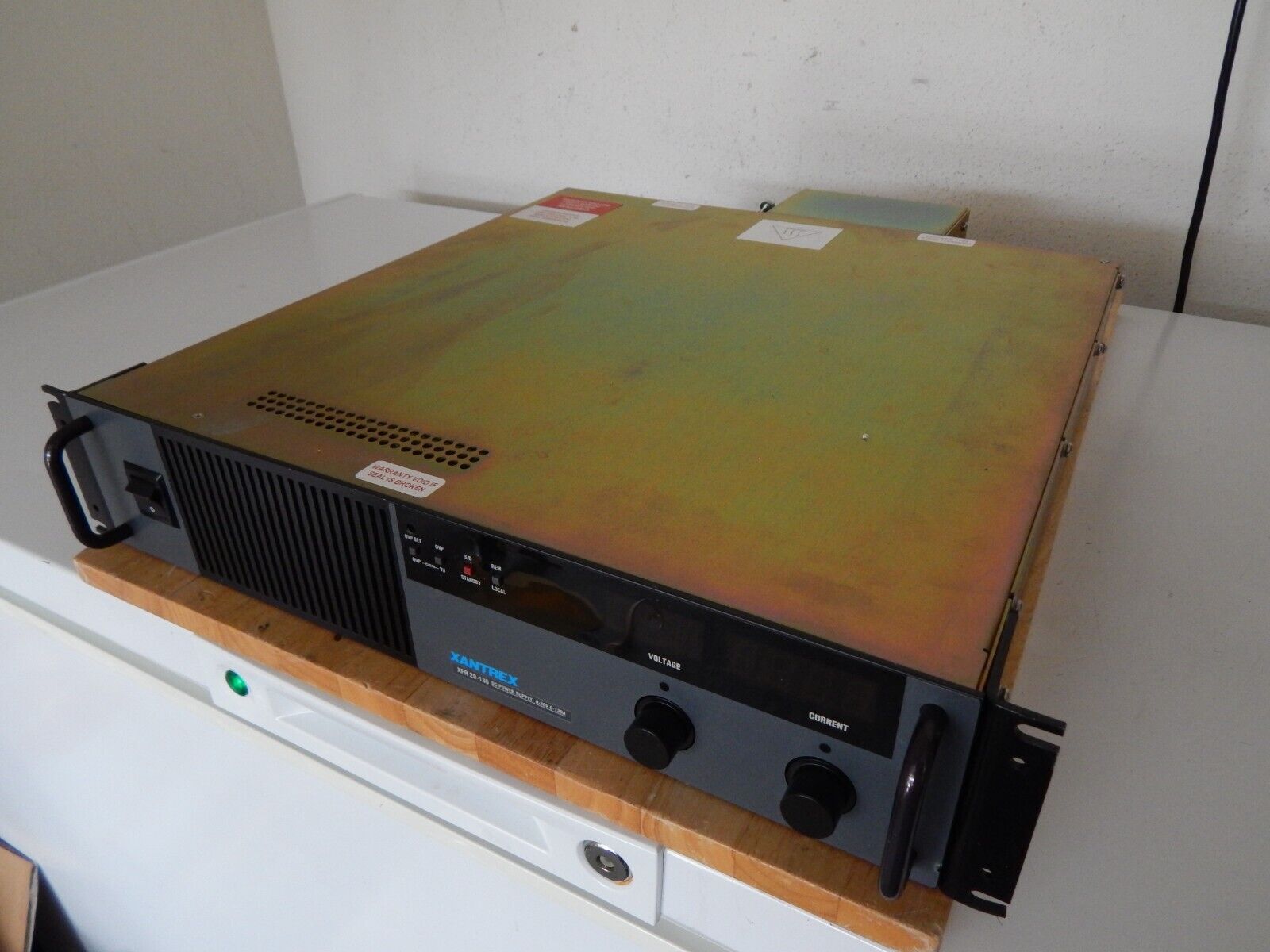 Xantrex XFR 20-130 DC Power Supply, 20V, 130A, 2600W, M9B RS232 Xantrex XFR 20-130 DC Power Supply, 20V, 130A, 2600W, M9B RS232